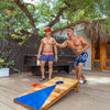 En Pao Pao, la diversión se vive jugando Cornhole bajo el sol, esta es solo una de las muchas actividades que te esperan en este paraíso natura