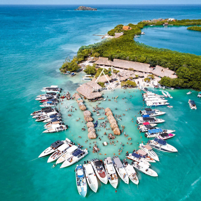 Alquiler de lancha privada por las Islas del Rosario